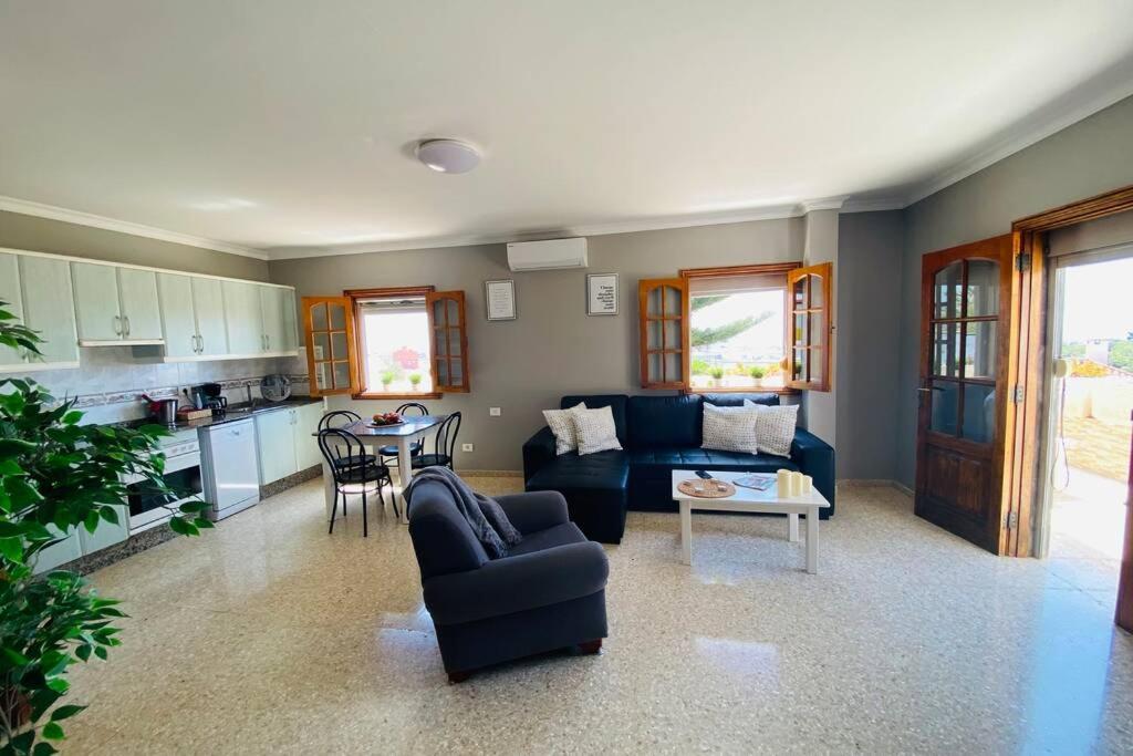 2 Apartments With Private Pool At Villa Diaz Aleman Salobre  Exterior foto